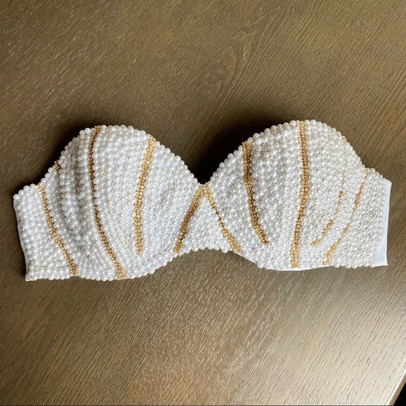 Other - Pearl beaded detailed bling Shell bikini top